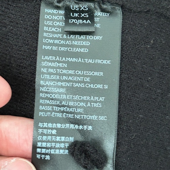 Anthropologie Black Structured Bell Sleeve Blazer Jacket, size XS - Picture 7 of 9